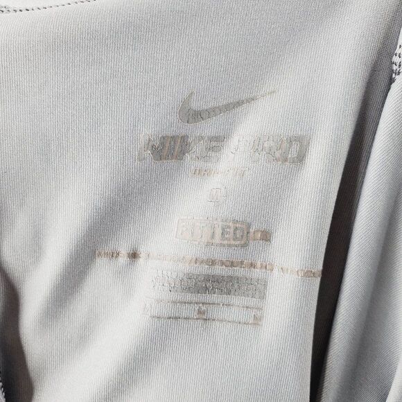 Nike Pro Womens Black White Striped Dri Fit Activewear Capri Pants Size Medium - Picture 6 of 9